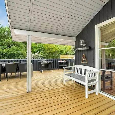 Three-bedroom In Nyaraló Toftlund